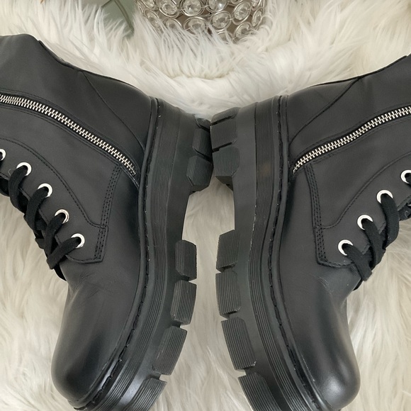 Wishbone leather boots - Picture 9 of 16